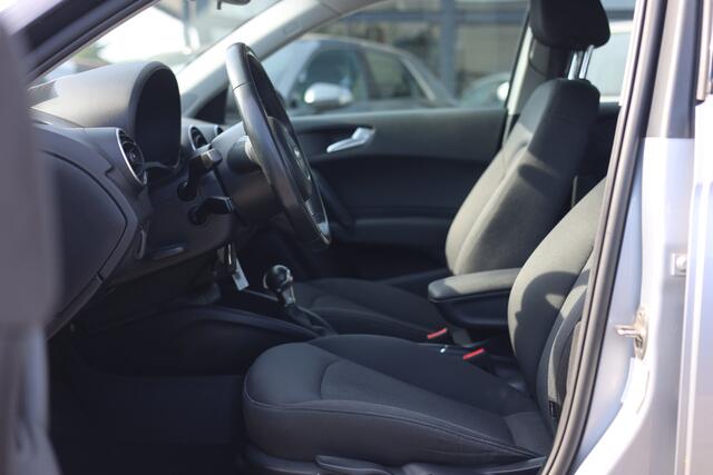 Audi A1 Sportback 1.4 TFSI S-LINE | AUTOMAAT | NAVI | 17 INCH