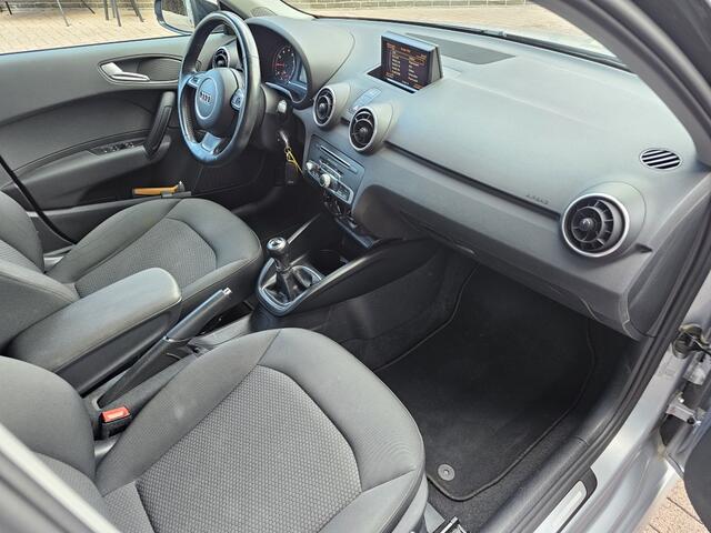Audi A1 1.0 TFSI Adrenalin