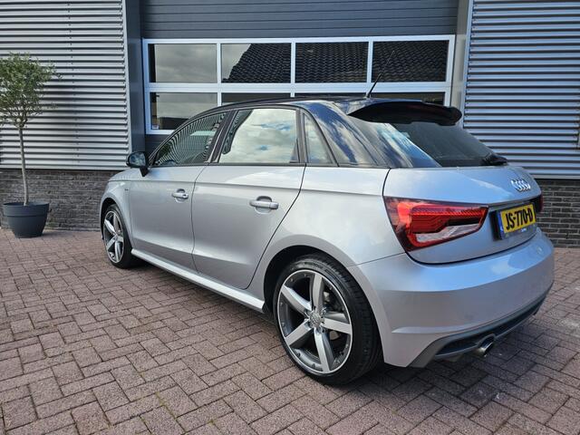 Audi A1 1.0 TFSI Adrenalin