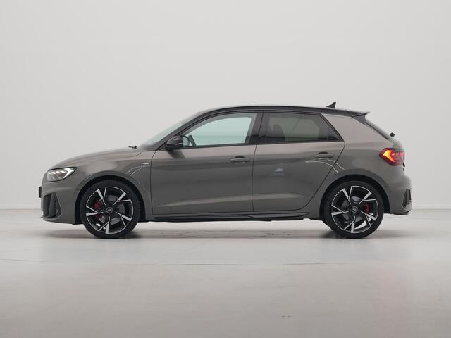 Audi A1 Sportback 40 TFSI 200pk S-Tronic Edition one S-Line Navigatie Stoelverwarming Bang & Olufsen Keyless