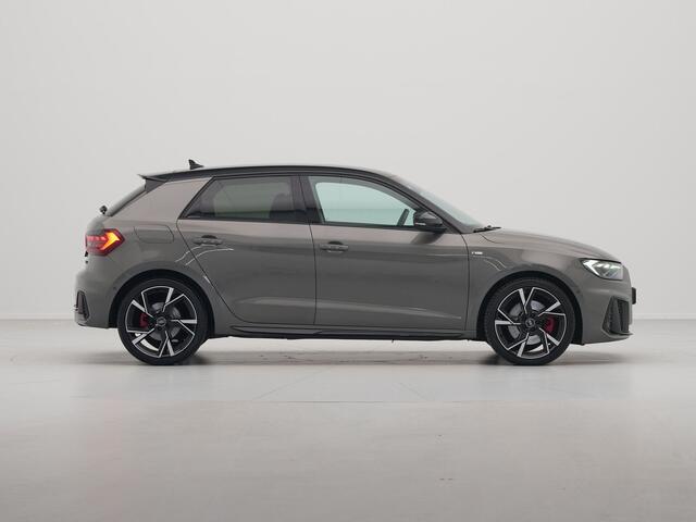 Audi A1 Sportback 40 TFSI 200pk S-Tronic Edition one S-Line Navigatie Stoelverwarming Bang & Olufsen Keyless