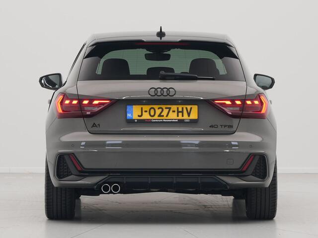Audi A1 Sportback 40 TFSI 200pk S-Tronic Edition one S-Line Navigatie Stoelverwarming Bang & Olufsen Keyless