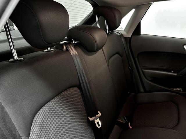 Audi A1 Sportback 1.0 TFSI Sport Black Pack - Stoel verw. - 18inch