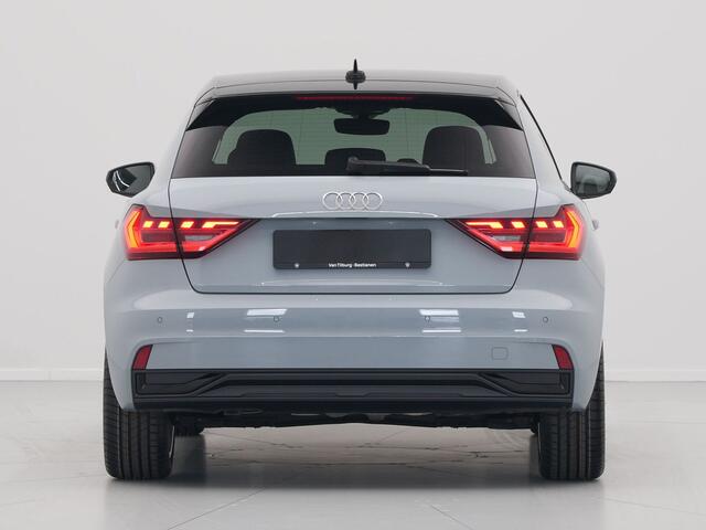 Audi A1 Sportback 25 TFSI 95 pk S-tronic S line edition Navigatie Carplay Stoelverwarming Pdc Acc
