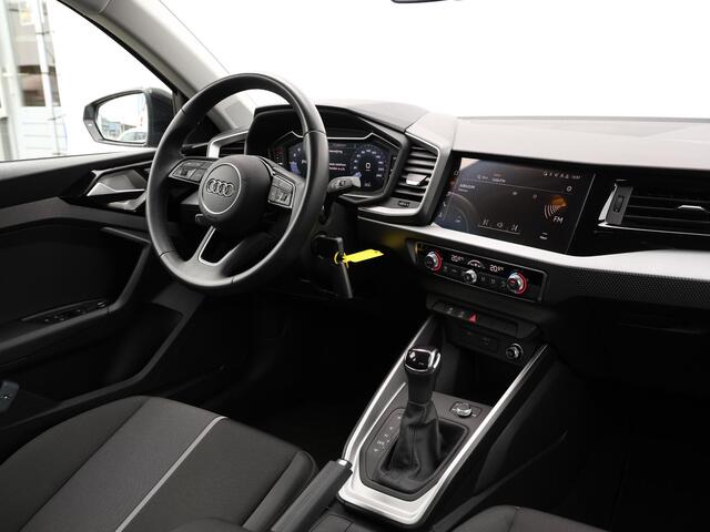 Audi A1 Sportback 25 TFSI Advanced edition | Automaat | 17'' Lichtmetalen velgen | Apple Carplay |
