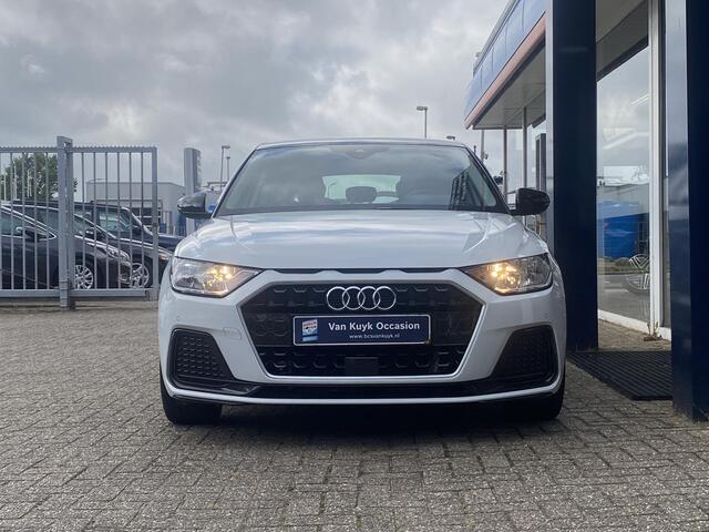 Audi A1 Sportback 30 TFSI epic / NL-Auto / 91.000 KM / Dealer-Onderhouden / Cruise-Control / Apple-Carplay / Radio-Bluetooth / Navi / Armsteun-Voor / PDC V+A / 17'' LMV / All-Season / ENZ.