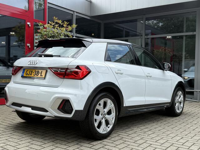 Audi A1 CITYCARVER 25 TFSI *!* NAVI/ CARPLAY/ 17 INCH/ STOELVERWARMING/ PDC *!*