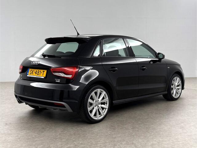 Audi A1 1.0 TFSI S-line Airco Cruise Navigatie 17"LMV