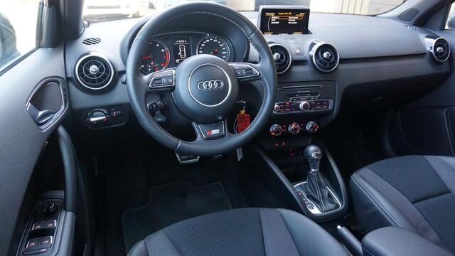 Audi A1 Sportback 1.0 TFSI 95PK S-Tronic 5Drs 2x-S-Line *Nano Grey Pearl Metallic* 17inch LM LED Xenon Clima *NL auto* 97806km!