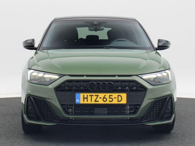 Audi A1 Sportback 25 TFSi Automaat S-Line | Adaptive Cruise | Parkeersensoren | LED | Privacy Glass | Stoel Verwarming | Carplay | Navigatiesysteem | 18 Inch | 8.676 Km!!