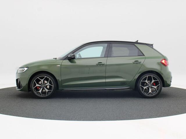 Audi A1 Sportback 25 TFSi Automaat S-Line | Adaptive Cruise | Parkeersensoren | LED | Privacy Glass | Stoel Verwarming | Carplay | Navigatiesysteem | 18 Inch | 8.676 Km!!