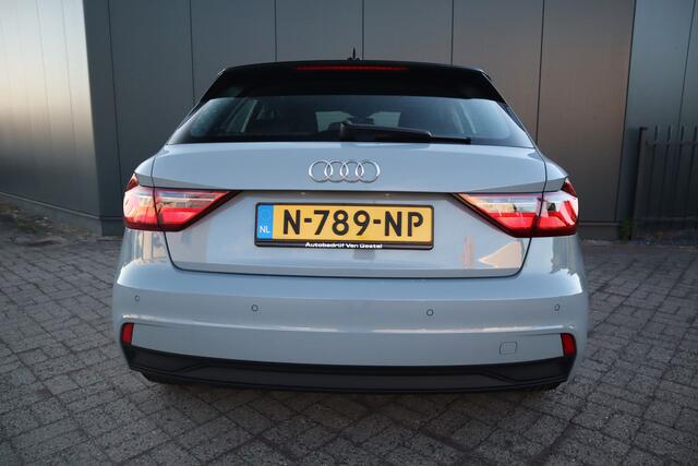 Audi A1 Sportback 25 TFSI Pro Line Carplay Virtual Cockpit Zwart dak Etc.