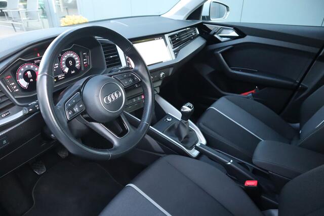 Audi A1 Sportback 25 TFSI Pro Line Carplay Virtual Cockpit Zwart dak Etc.