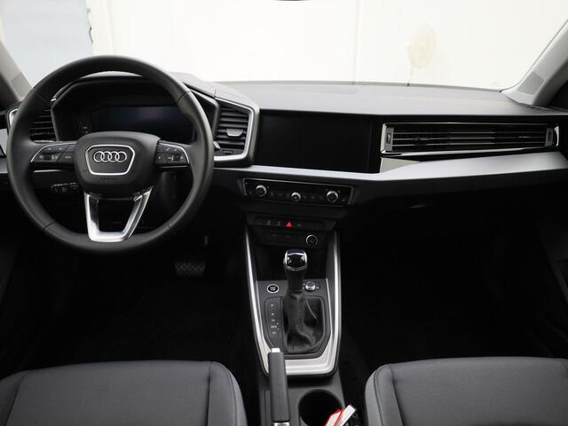 Audi A1 Sportback 25TFSI 70kW/95PK Sportback S-tronic · Navigatie · Cruise Control · Apple Car Play · Fabrieksgarantie t/m 02-09-2029 ·