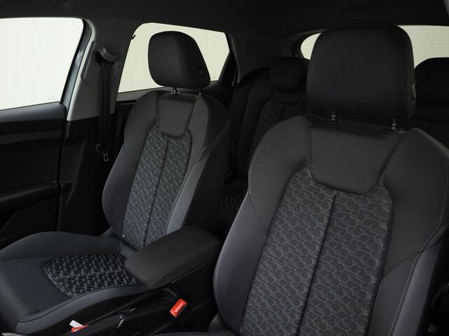 Audi A1 Sportback 25TFSI 70kW/95PK Sportback S-tronic · Navigatie · Cruise Control · Apple Car Play · Fabrieksgarantie t/m 02-09-2029 ·