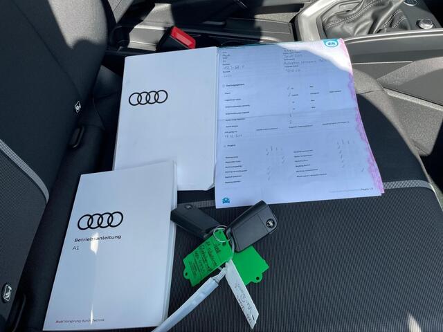 Audi A1 30 TFSI Citycarver / Allstreet, Carplay, Stoelverwarming, Led, Laneassist etc.