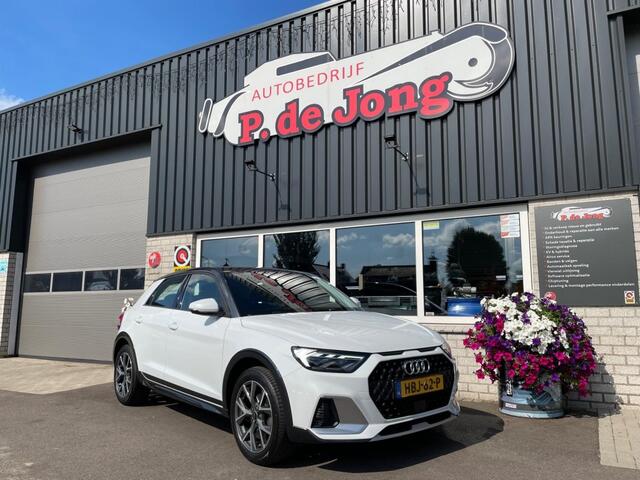 Audi A1 30 TFSI Citycarver / Allstreet, Carplay, Stoelverwarming, Led, Laneassist etc.