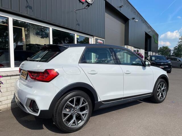 Audi A1 30 TFSI Citycarver / Allstreet, Carplay, Stoelverwarming, Led, Laneassist etc.