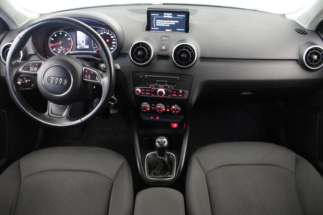 Audi A1 Sportback 1.4 TFSI Design |S-Line|