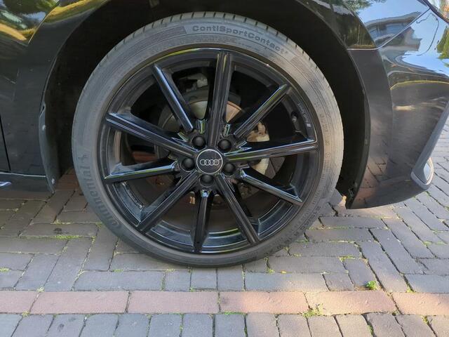 Audi A1 Sportback 25 TFSI S-Line S Tronic / Automaat / LED Koplampen / Audi Connect / Cruise Control / 18" LMV / Optiekpakket Zwart / Sportstoelen / Digitale Cockpit / Lane Assist
