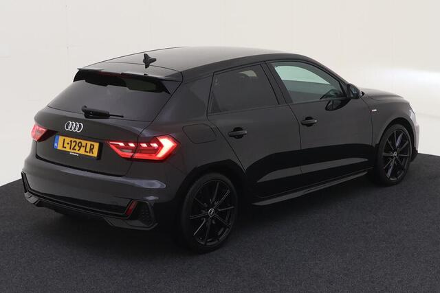 Audi A1 Sportback 25 TFSI S-Line S Tronic / Automaat / LED Koplampen / Audi Connect / Cruise Control / 18" LMV / Optiekpakket Zwart / Sportstoelen / Digitale Cockpit / Lane Assist