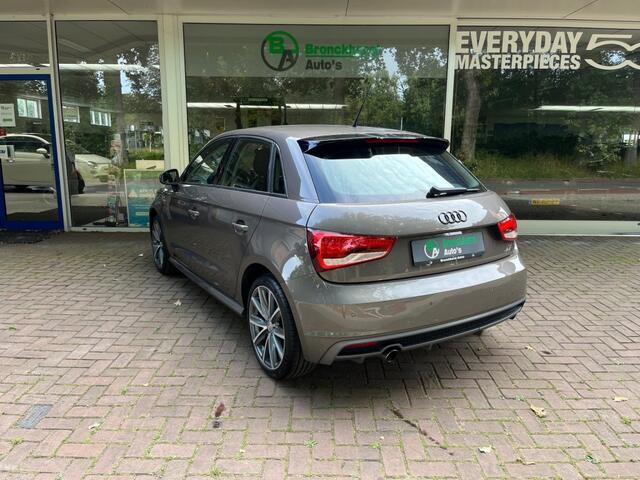 Audi A1 1.0 TFSI S-Line