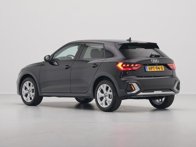 Audi A1 allstreet 30 TFSI 116 pk S-Tronic Advanced edition Camera, Navigatie, Ambient light, Adaptive cruise