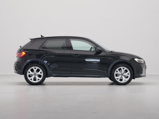 Audi A1 allstreet 30 TFSI 116 pk S-Tronic Advanced edition Camera, Navigatie, Ambient light, Adaptive cruise