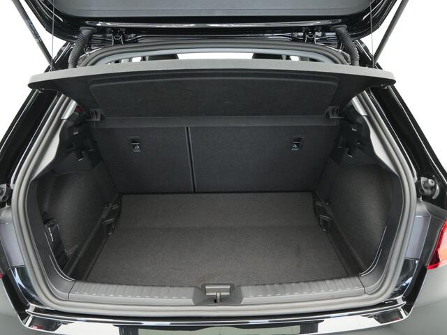 Audi A1 allstreet 30 TFSI 116 pk S-Tronic Advanced edition Camera, Navigatie, Ambient light, Adaptive cruise