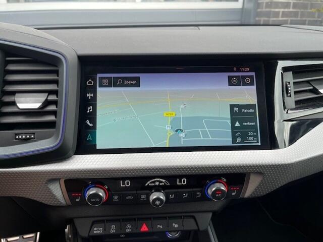 Audi A1 30 TFSI AUT. S-LINE - BANG en OLUFSEN - 18 INCH