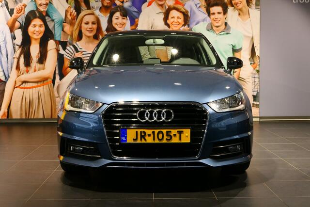 Audi A1 Sportback 1.0 TFSI Adrenalin *5 pers!* *S-line!* - Navi, cruise, airco