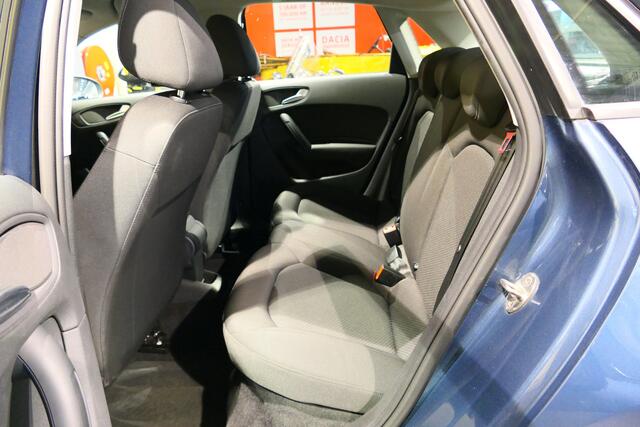 Audi A1 Sportback 1.0 TFSI Adrenalin *5 pers!* *S-line!* - Navi, cruise, airco