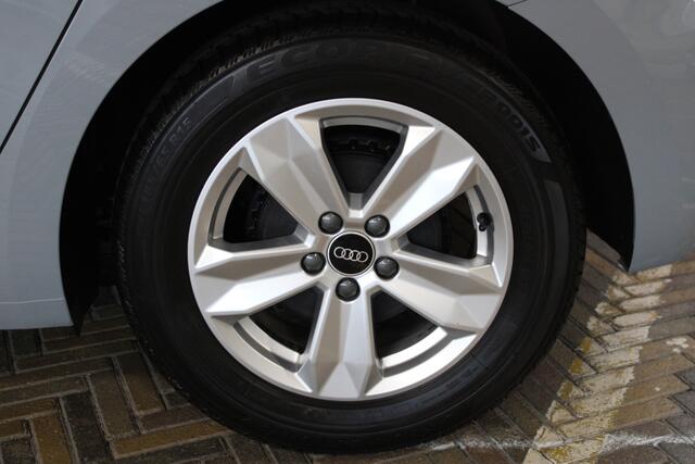 Audi A1 Sportback 25 TFSI Pro Line | Incl. 12 maanden garantie | Cruise control | Climate control | DAB radio | Apple carplay/Android auto | Lane assist | Navigatie |