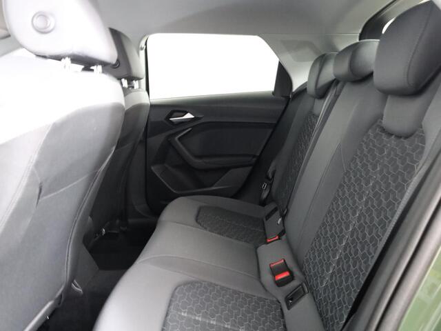 Audi A1 Allstreet 25 TFSI Advanced Edition 95pk|Private lease vanaf ¤ 558,- pm | Navigatie via App | Sportstoelen | Led verlichting