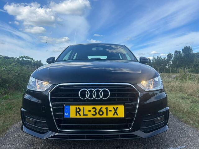 Audi A1 Sportback 1.0 TFSI Adrenalin S-Line Navi / Airco / Cruise / Topstaat!