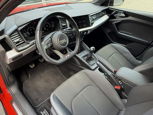 Audi A1 citycarver 30 TFSI 111PK *!* S-LINE *!* CARPLAY/ LED/ PDC/ LEDER/ 17 INCH *!*