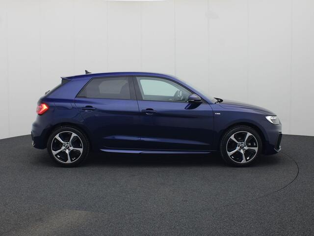 Audi A1 Sportback 25 TFSI/95PK S Line · Apple/Android Car Play · Camera + Parkeersensoren · Sonos sound · Garantie tot januari 2030