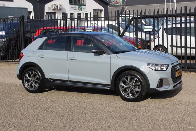Audi A1 Citycarver 30 TFSI Automaat epic