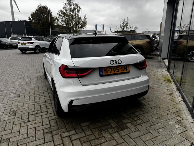 Audi A1 Sportback 25 TFSi epic | LED | 18 Inch | CarPlay | Privacy Glass | Cruise Controle | 49.549 Km!!