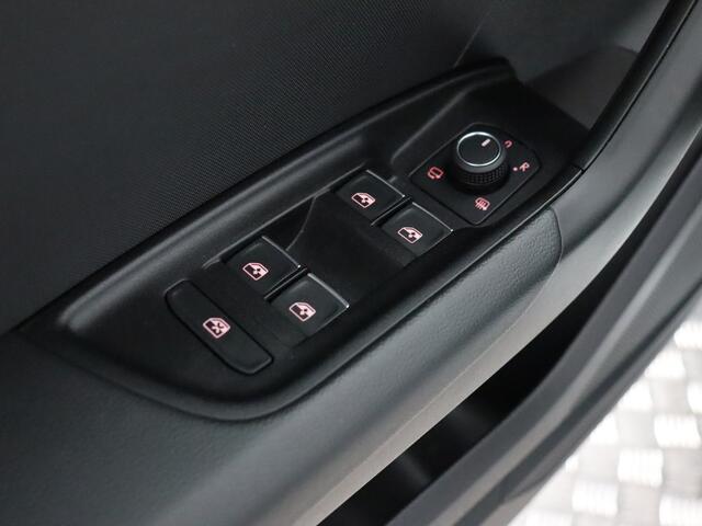 Audi A1 Sportback 30 TFSI Advanced edition S-Line (Virtual / Stoelverw. / Cruise / Navi / Draadloos carplay)