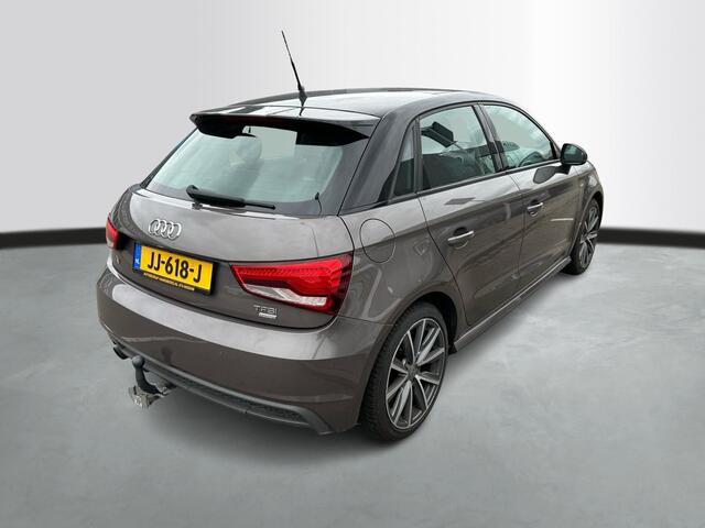 Audi A1 Sportback 1.0 TFSI 95pk Adrenalin / Navigatie / Panoramadak / Cruise Control