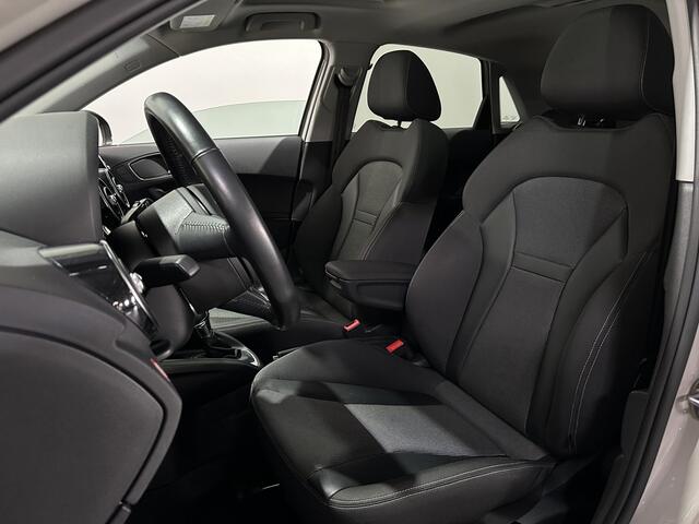 Audi A1 Sportback 1.4 TFSI Sport S-line - Automaat - Pano / Navi / PDC