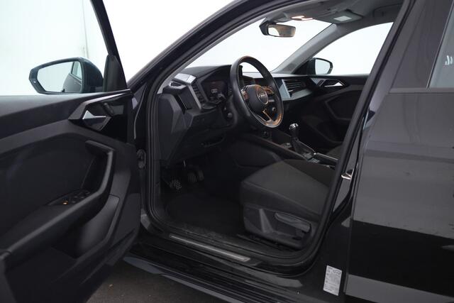Audi A1 Sportback 25 TFSI Advanced edition City carver, Airco, Apple Carplay