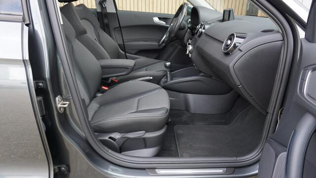 Audi A1 Sportback 1.0 TFSI 95pk 5Drs Design Pro Line Plus Pano.Dak Xenon/LED Navi 16inch LM *Audi o.h.* 39992km!