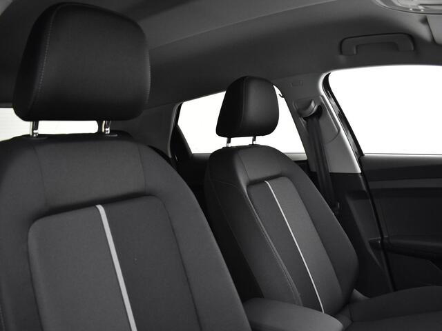 Audi A1 Sportback Advanced edition 30 TFSI 116 PK · Audi Sound · Afgevlakt sportstuur · Full led verlichting · Privacy glas · MEGA Sale