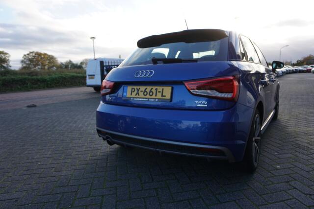 Audi A1 Sportback 1.0 TFSI ADRENALIN ULTRA S ORIGINEEL NEDERLANDS NAVIGATIE 17INCH 4X ALL SEASON BANDEN AFN.TREKHAAK ECC AIRCO CRUISECONTROL BLUETOOTH 4X ELECTR.RAMEN-SPIEGELS