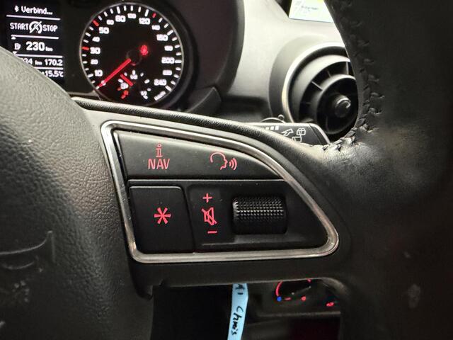 Audi A1 Sportback 1.0 TFSI LM velgen | All weather banden | Bleutooth