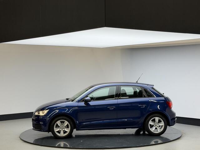 Audi A1 Sportback 1.0 TFSI LM velgen | All weather banden | Bleutooth