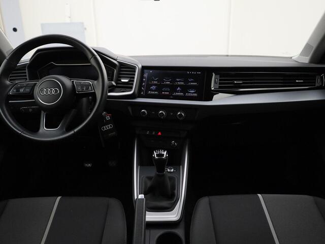 Audi A1 Sportback 30 TFSI/110PK Pro Line · Apple/Android Car Play · Airco · Parkeersensoren · Garantie tot 01-01-2026 of 100000km.