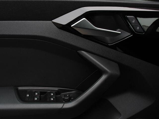 Audi A1 Sportback 30 TFSI 115pk Automaat | Navigatie | Climate Control | Digitale Cockpit | Parkeer sensoren | Bluetooth | Cruise control | Lichtmetalen velgen